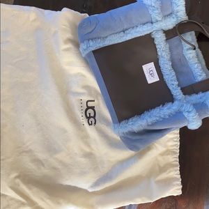 UGG - PURSE AUTHENTIC